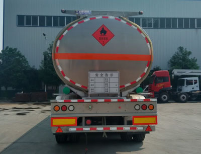 程力威牌CLW9403GYYALV型铝合金运油半挂车