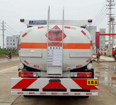 程力威牌CLW5120GYYC5型运油车